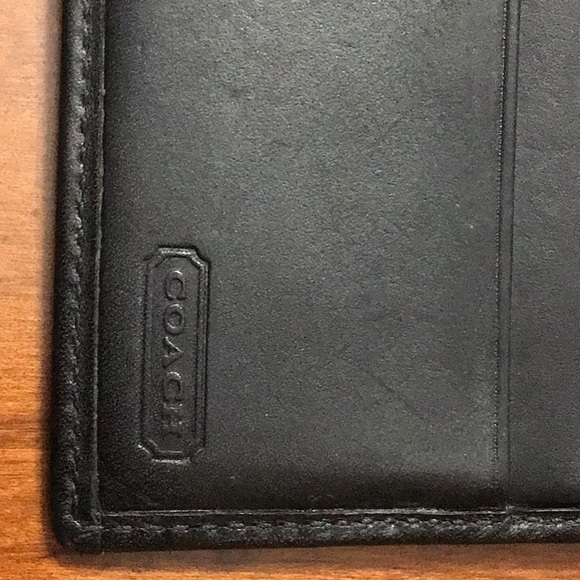 Coach Wallet - Picture 3 of 10